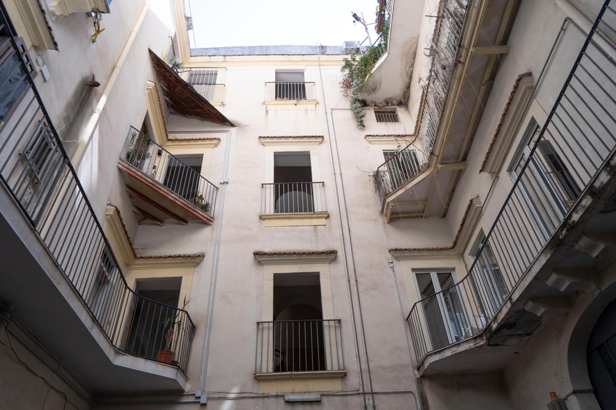 Etna Timeo Central Apartment In Baroque Building Catania Exterior photo
