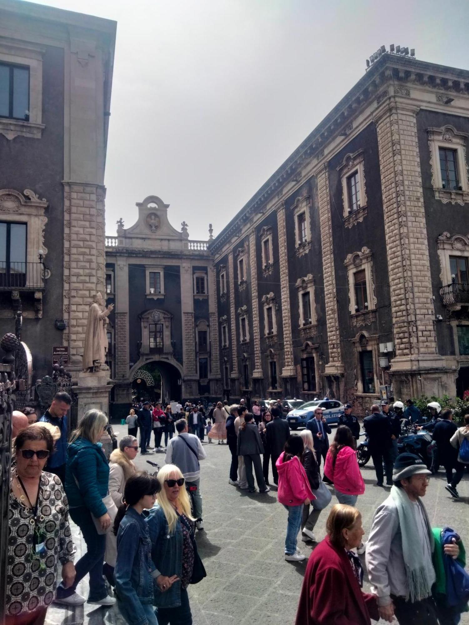 Etna Timeo Central Apartment In Baroque Building Catania Exterior photo